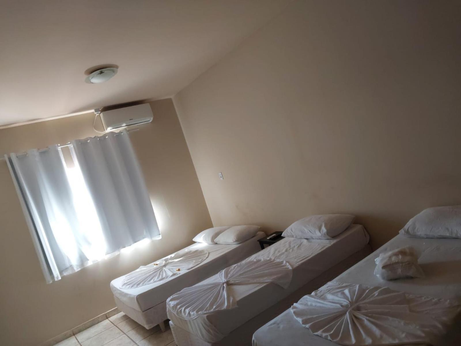 Veredas Hotel Monsenhor Paulo Exteriör bild